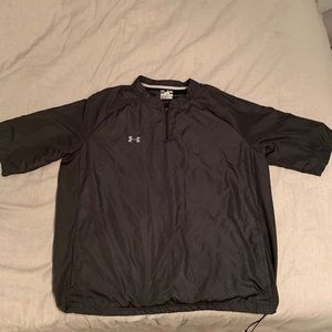 Under Armor hot top